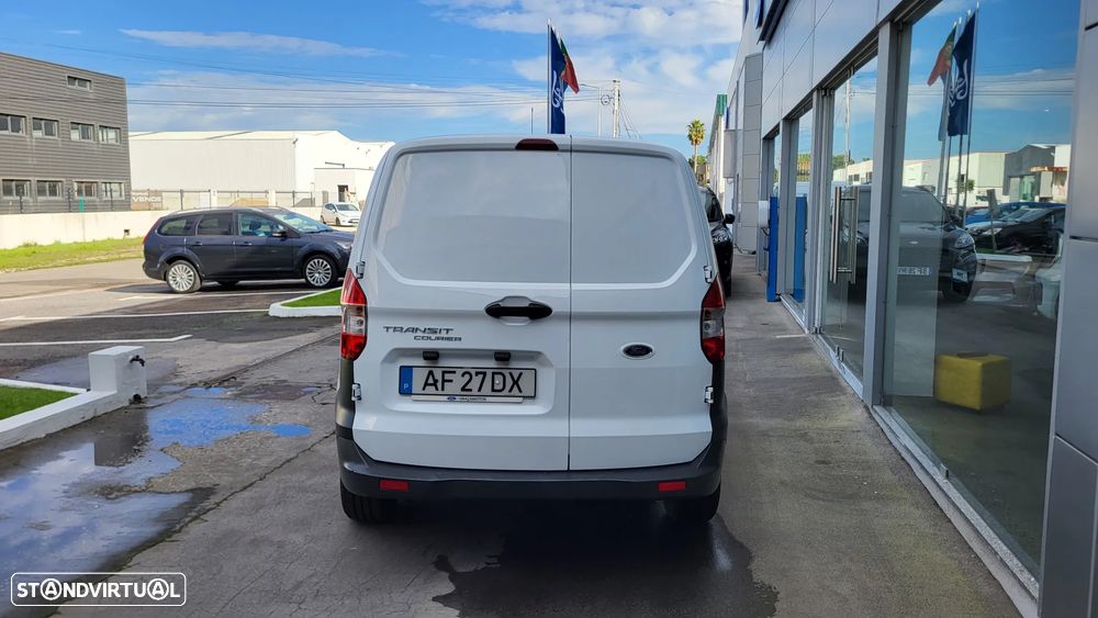 Ford Transit Courier - 6