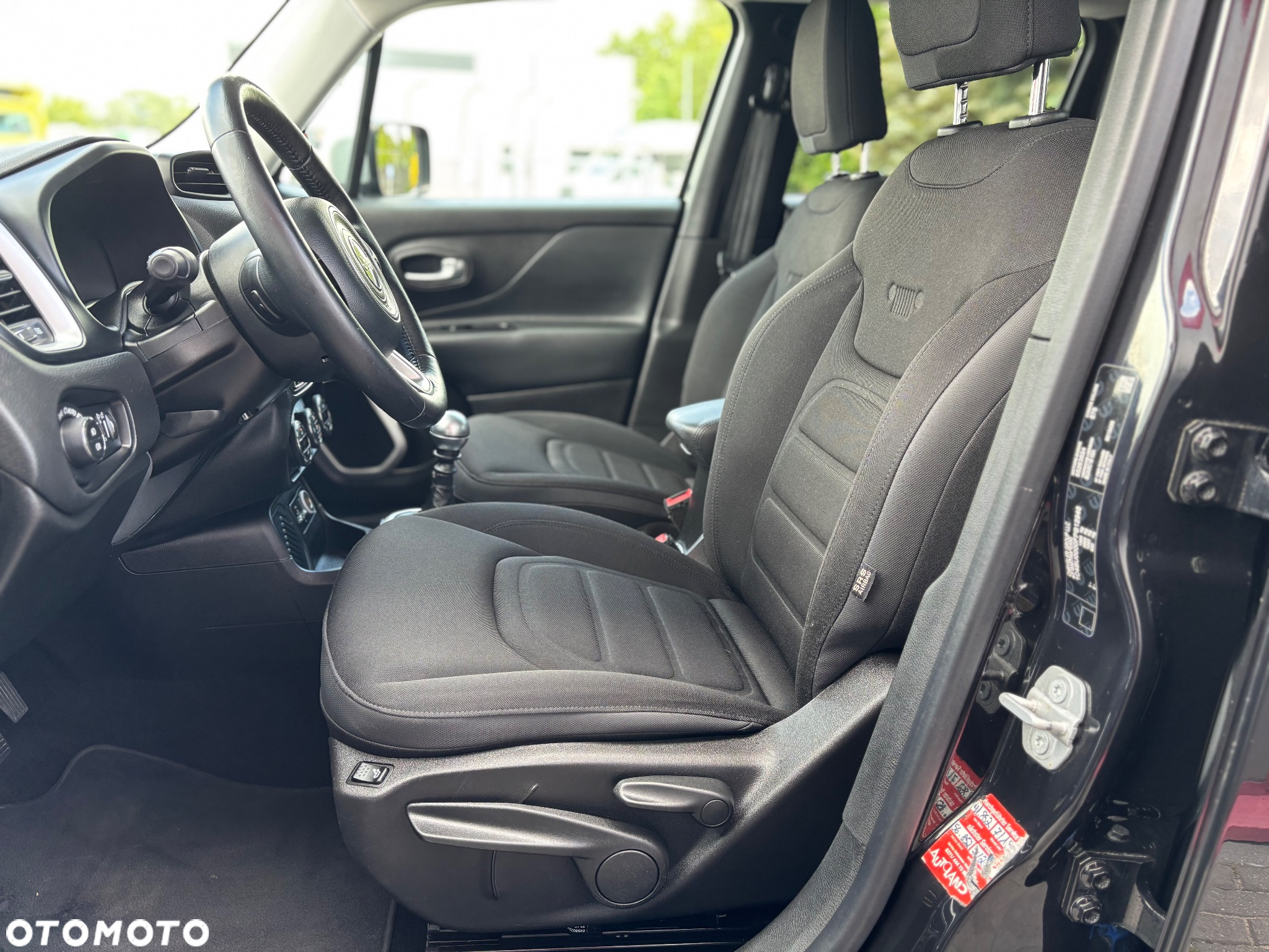 Jeep Renegade 1.4 MultiAir Limited FWD S&S - 12