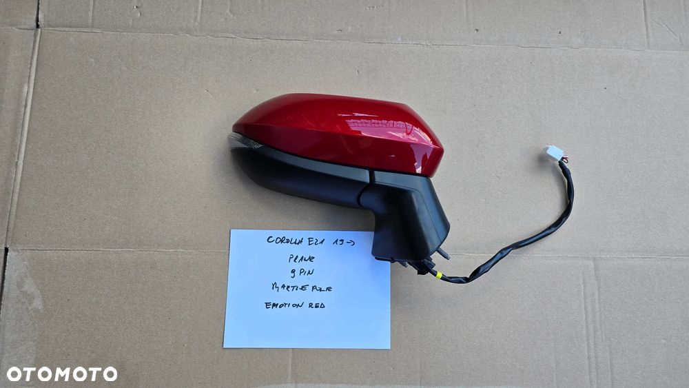 Toyota Corolla E21 19- Lusterko Prawe 9PIN Martwe Pole w Kolor Emotional Red 3U5 - 1
