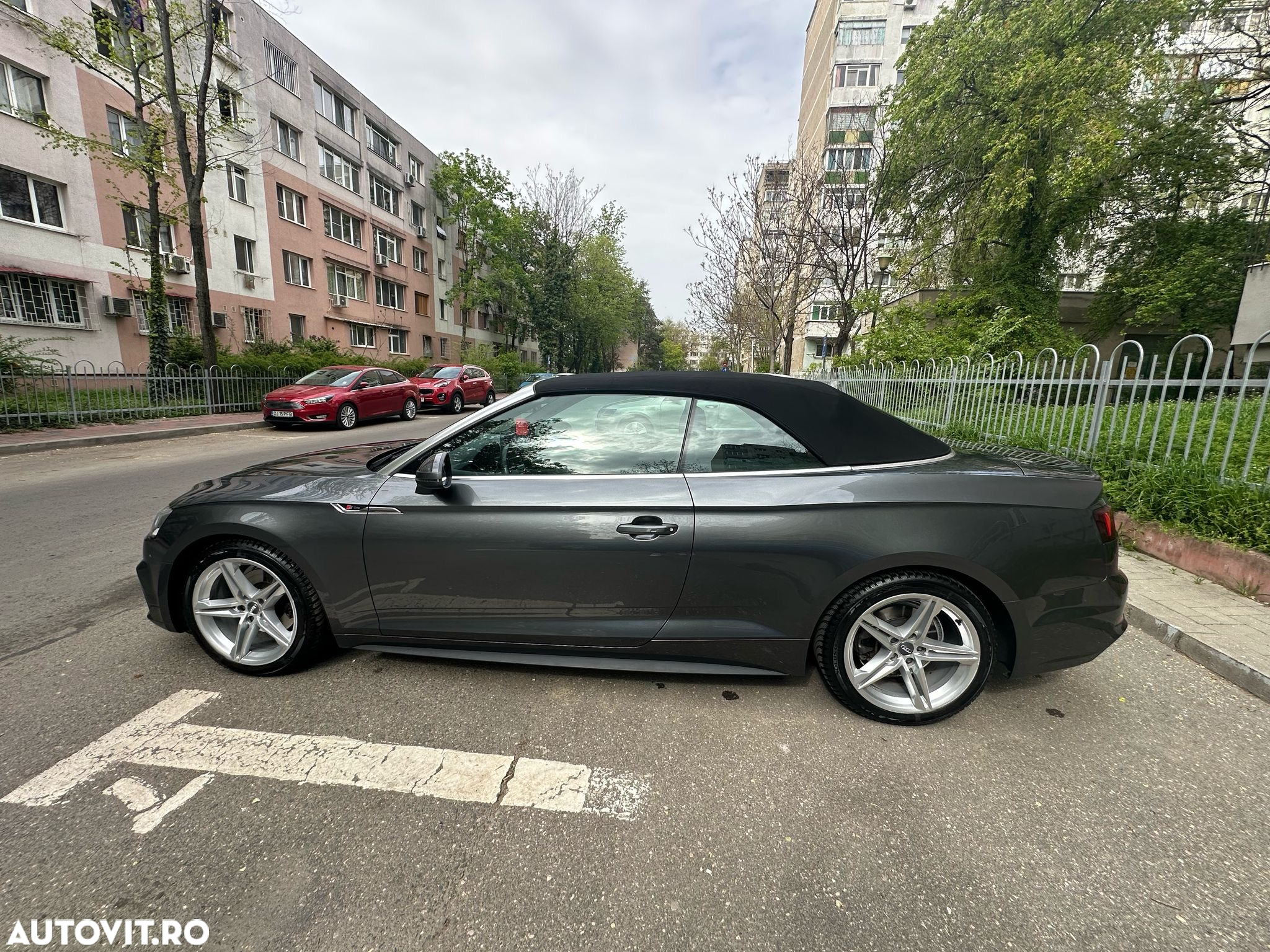 Audi A5 Cabrio 40 TFSI S tronic S line - 11