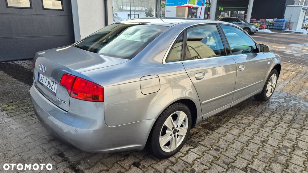 Audi A4 Limousine 2.0 TDI DPF - 2