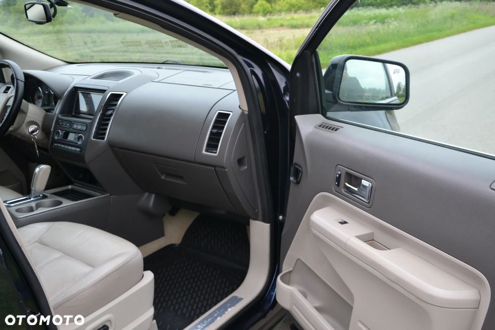 Ford Edge 3.5 SE AWD - 34