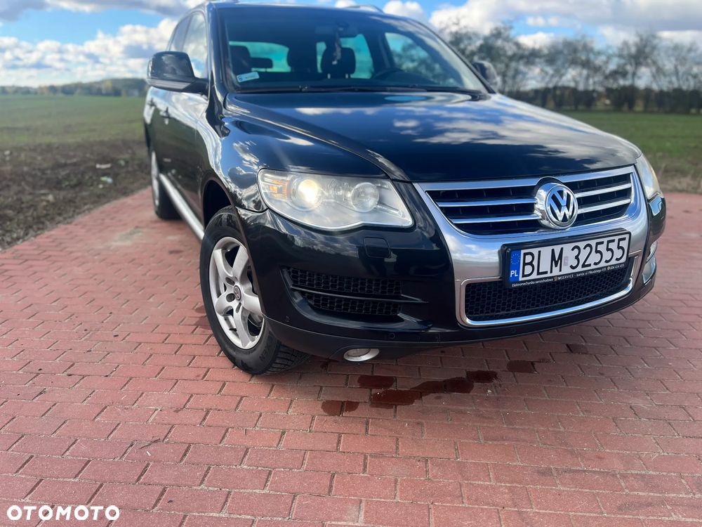 Volkswagen Touareg - 2