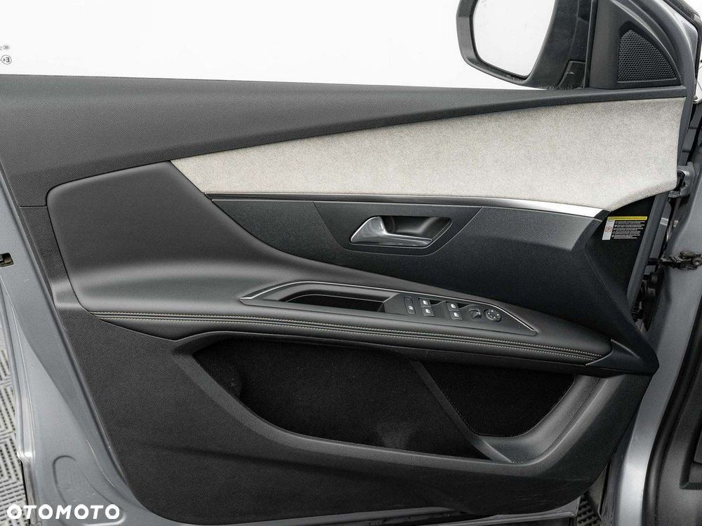 Peugeot 3008 1.5 BlueHDi GT S&S EAT8 - 13