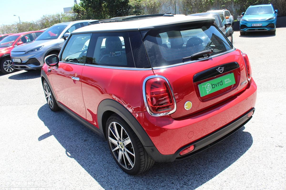MINI 3 Portas Cooper SE Camden Edition - 8