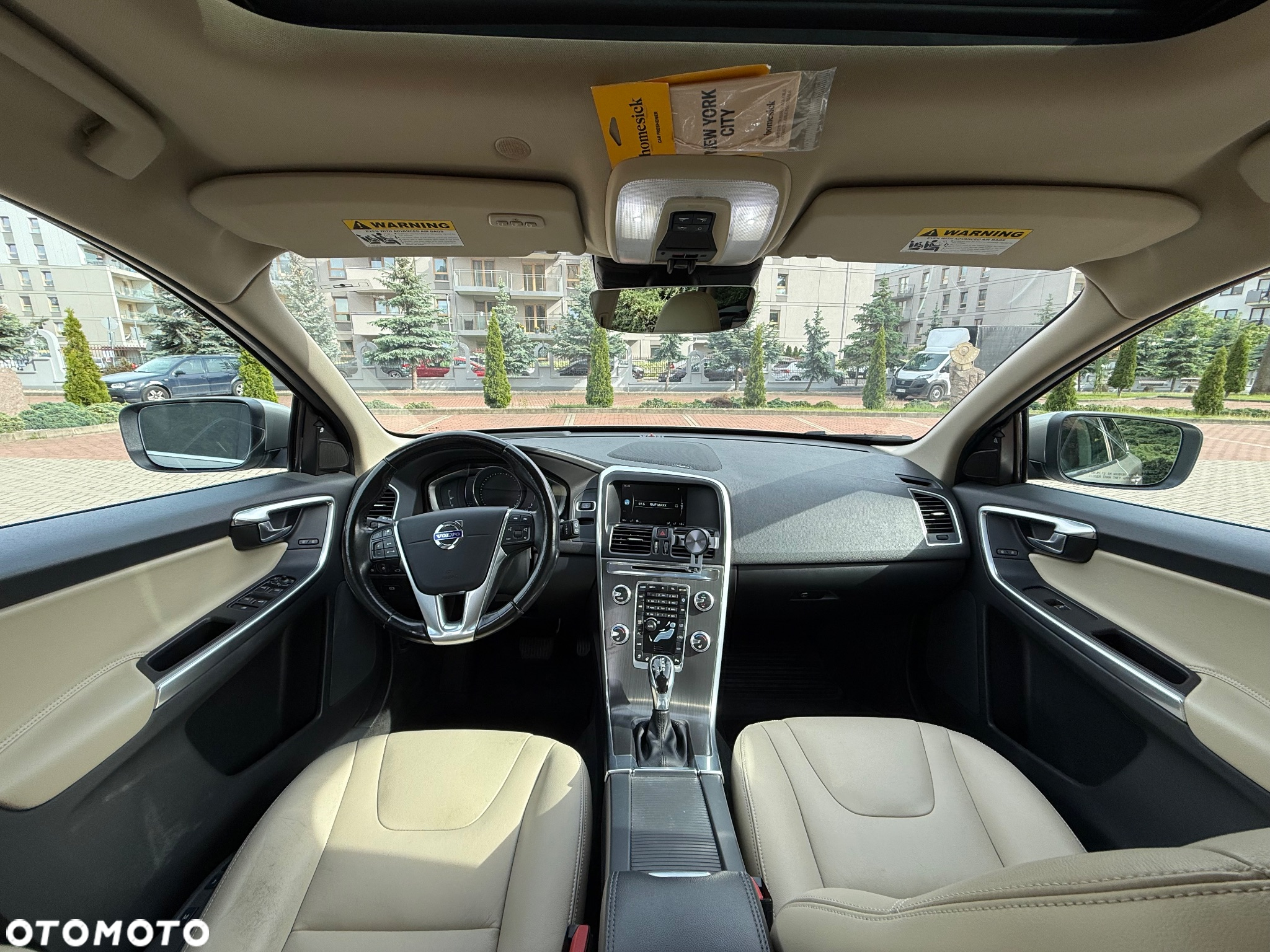 Volvo XC 60 T5 Drive-E Momentum - 11