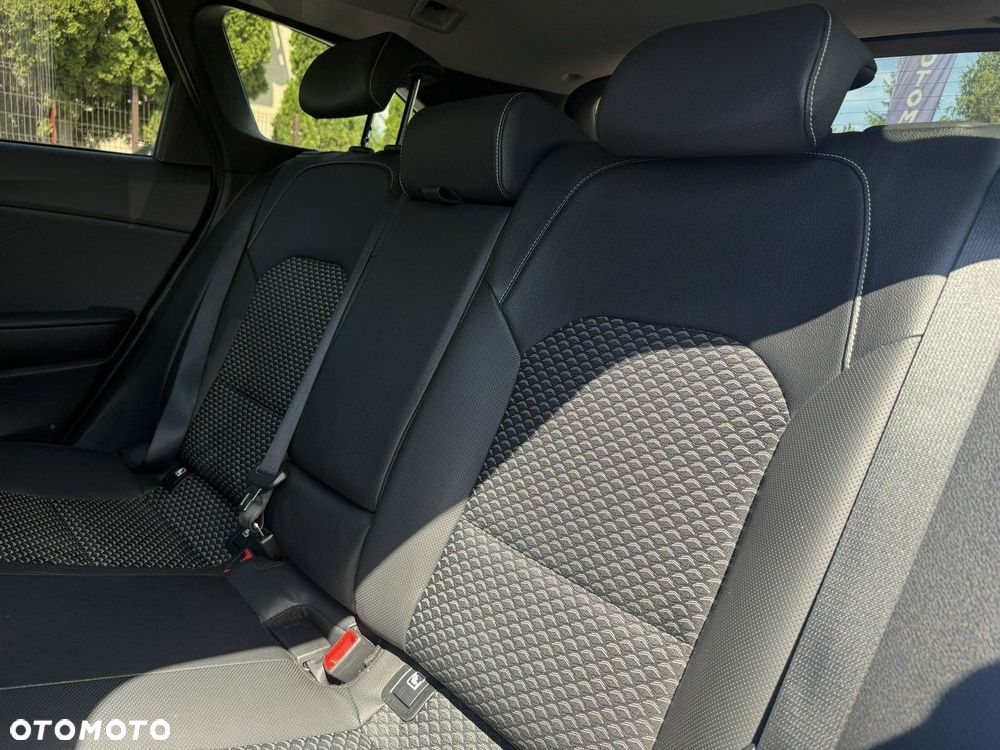 Kia Ceed 1.6 CRDi mHEV Business Line - 7