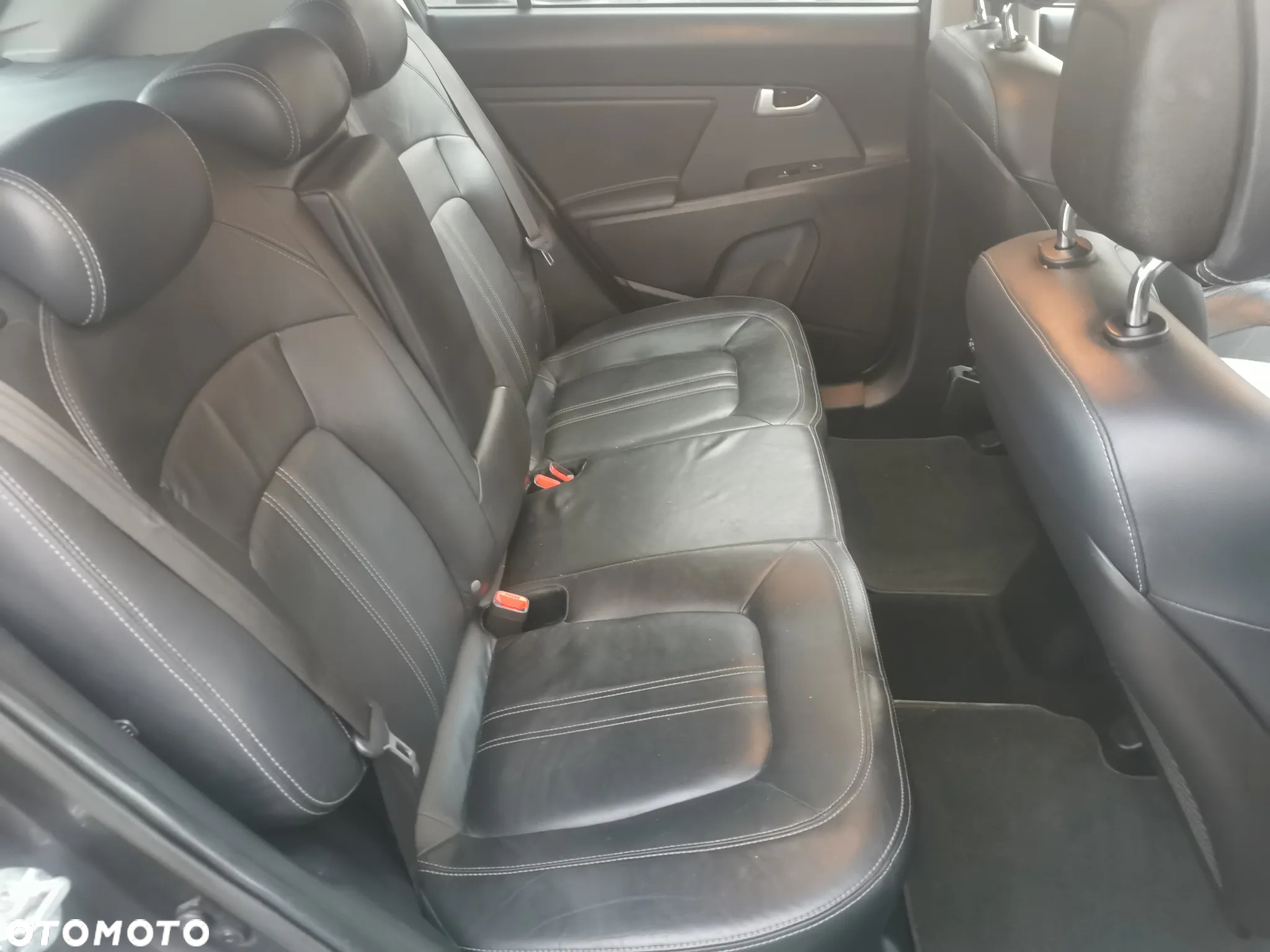 Kia Sportage - 12