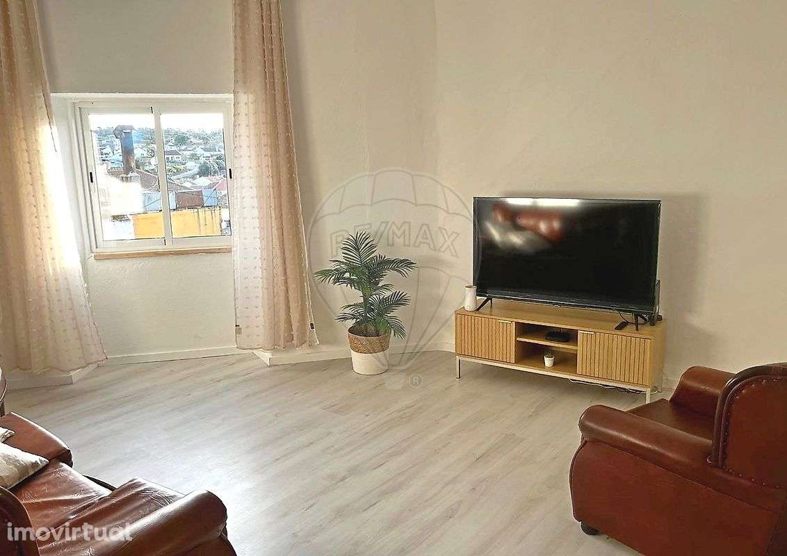 Moradia T3 para venda - Grande imagem: 2/9