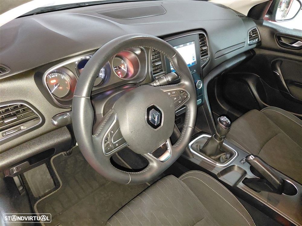 Renault Mégane 1.3 TCe Limited - 22