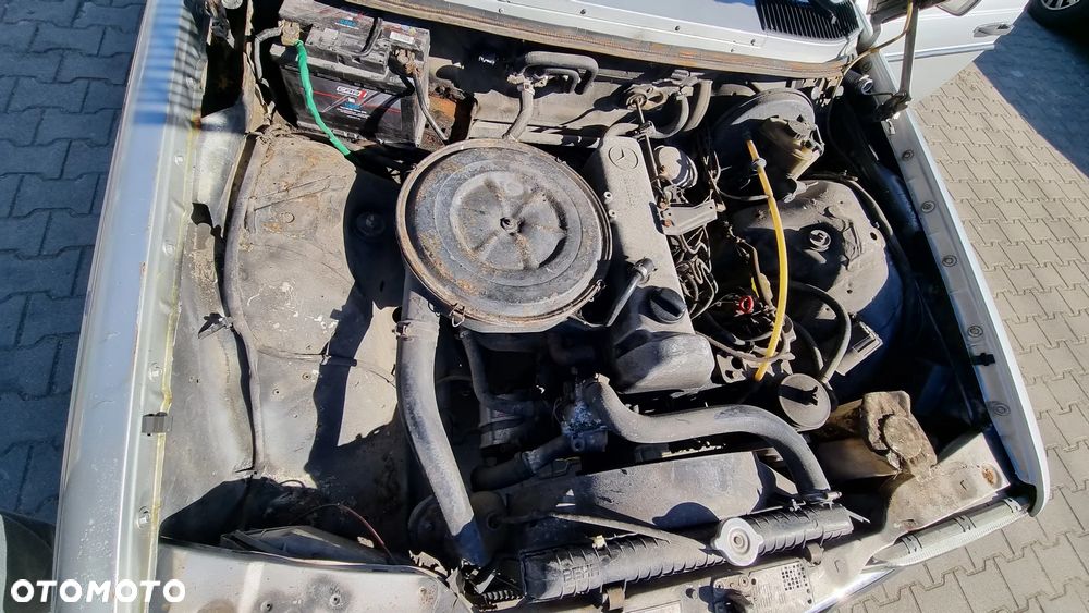Mercedes-Benz W123 - 9