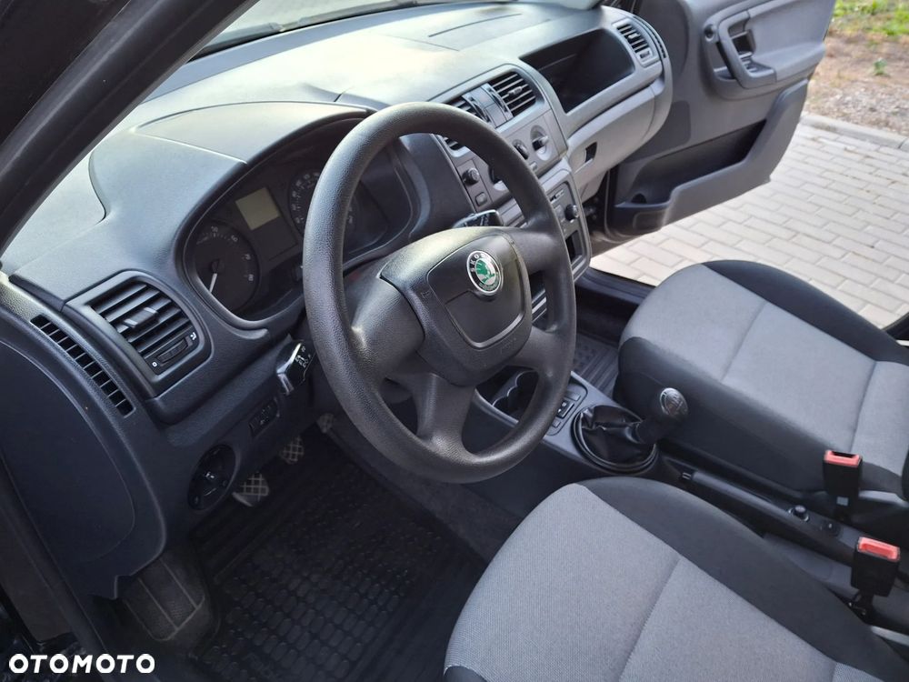 Skoda Fabia 1.4 16V Ambition - 8