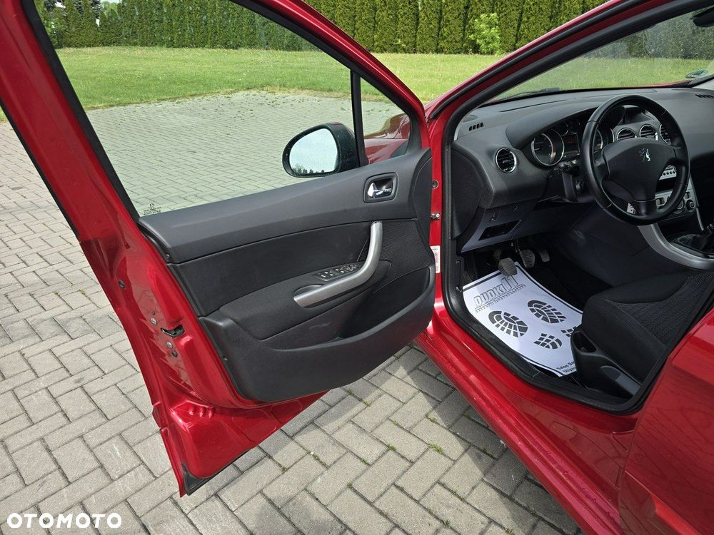 Peugeot 308 - 13