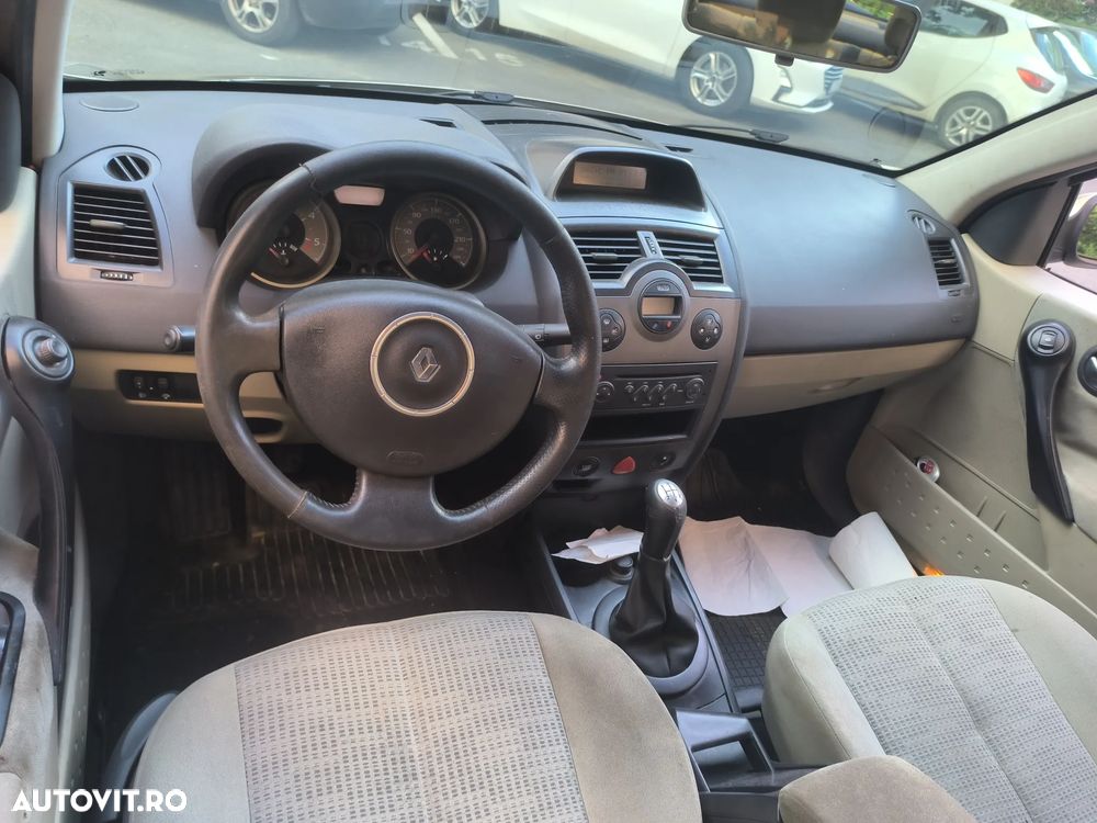 Renault Megane - 14
