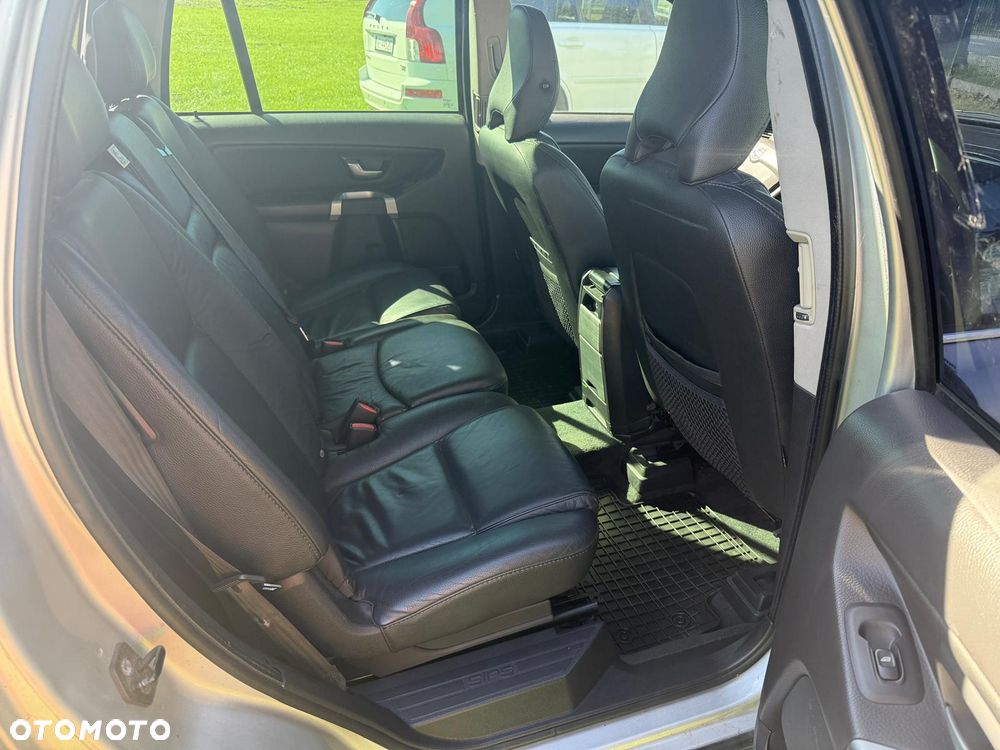 Volvo XC 90 D5 Executive - 9