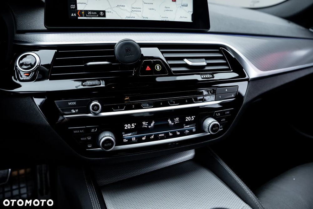 BMW Seria 5 540d xDrive M Sport Edition - 24