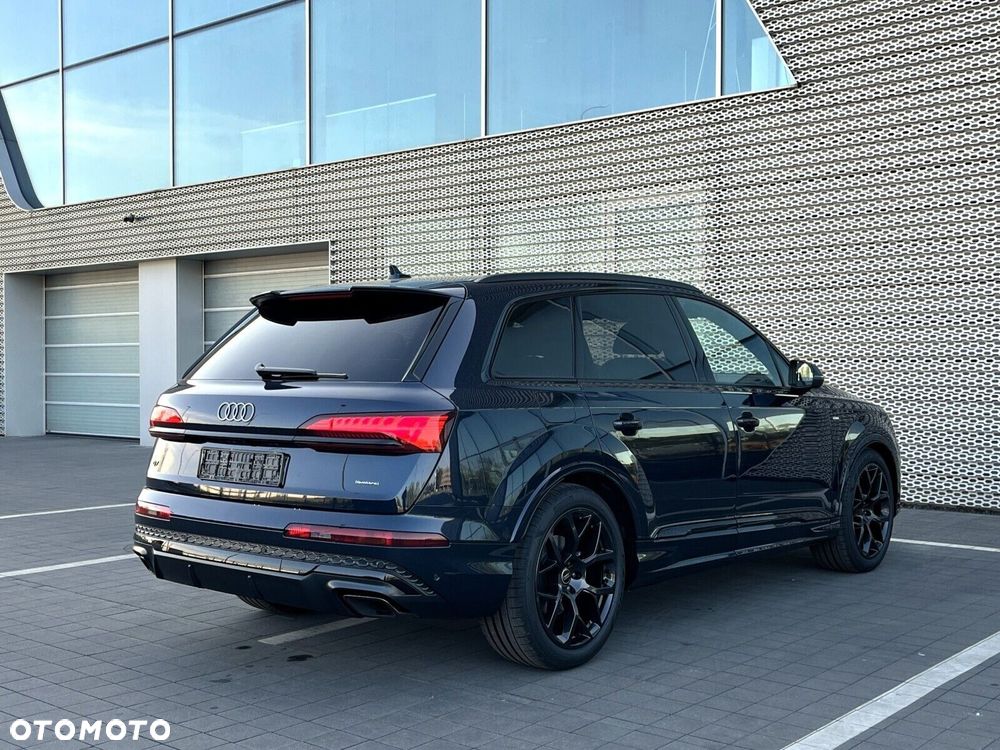 Audi Q7 - 11