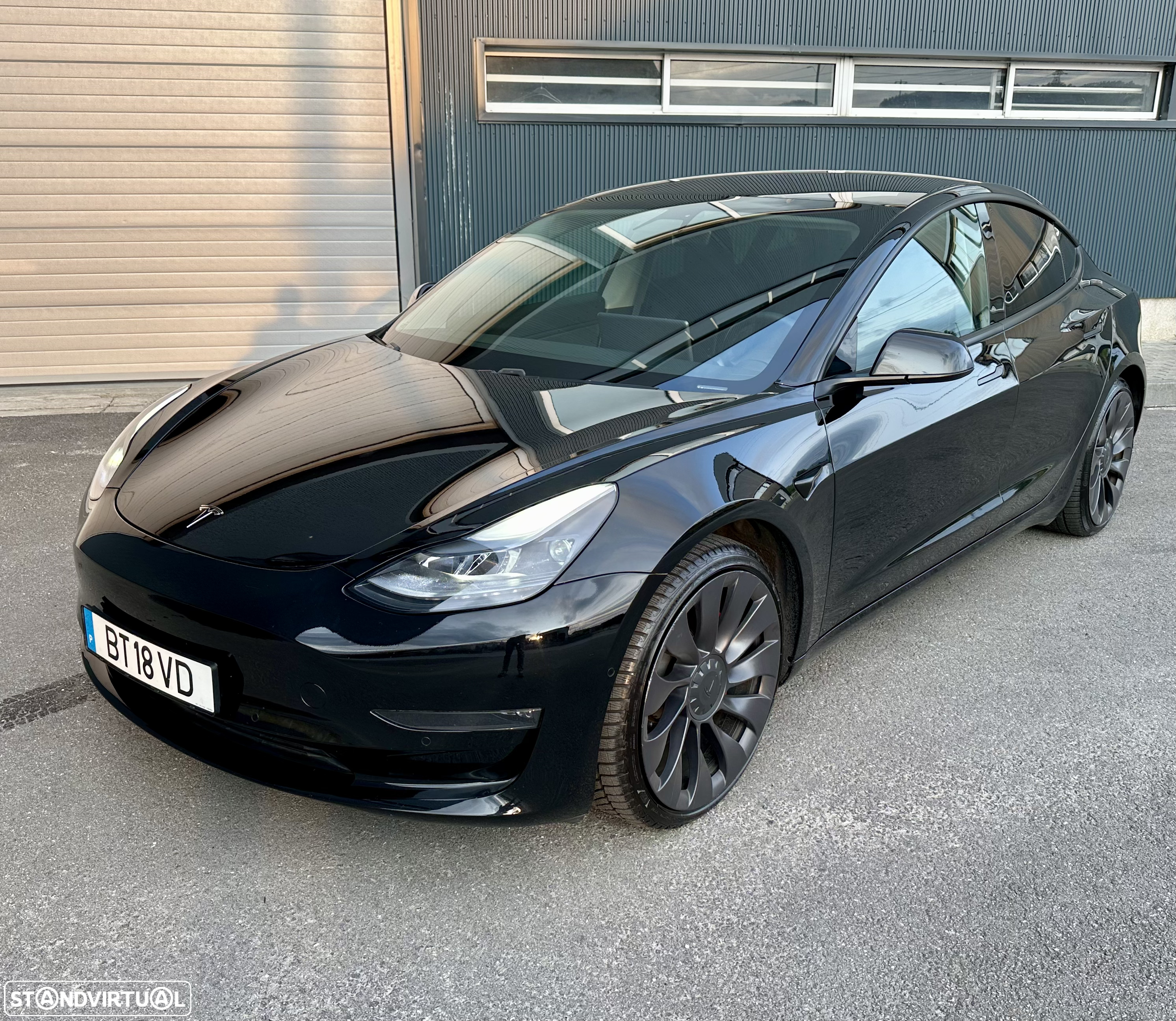 Tesla Model 3 Performance Dual Motor AWD - 4