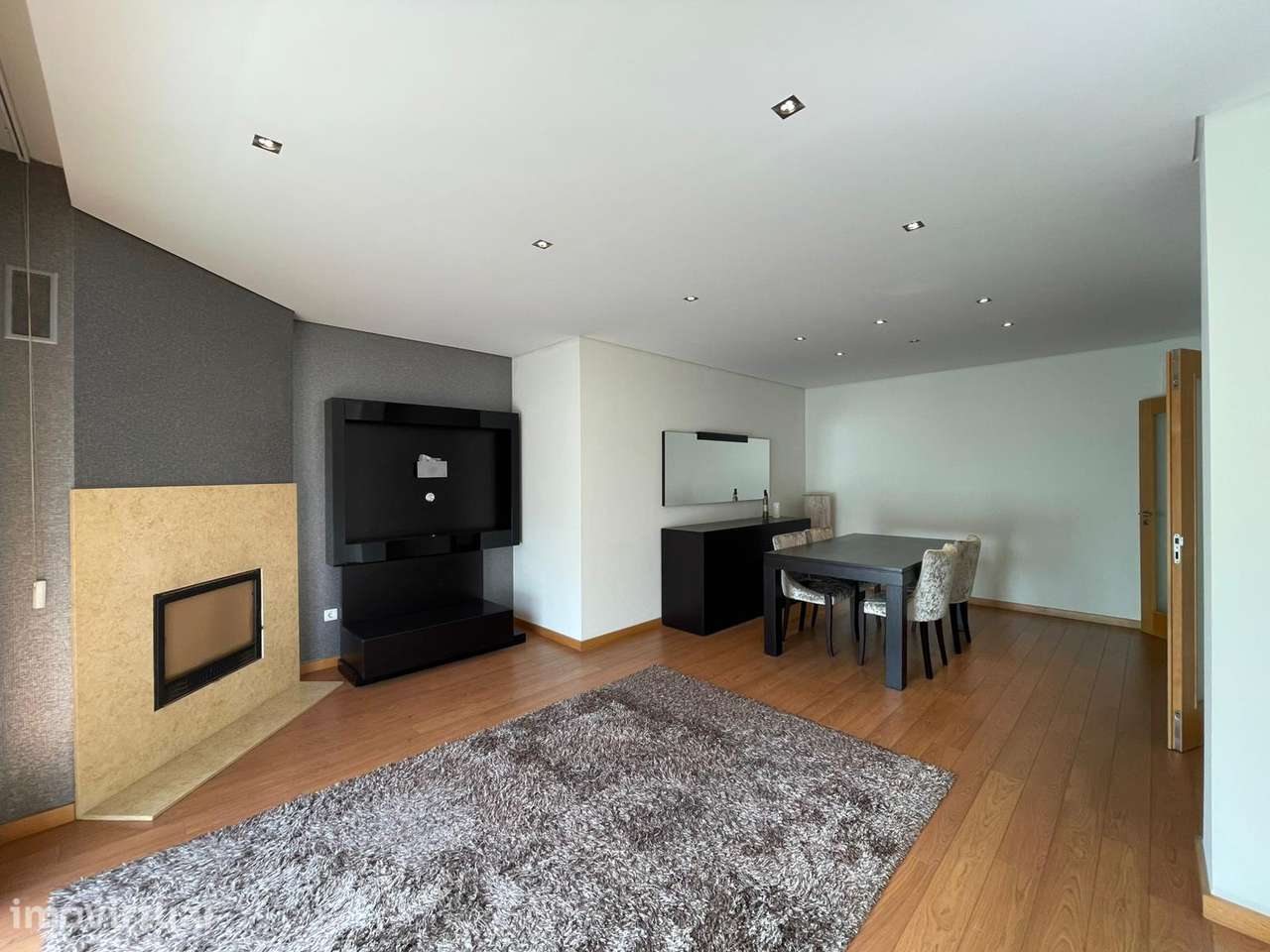 Excelente Apartamento T2 - Nogueira da Maia - Grande imagem: 2/19