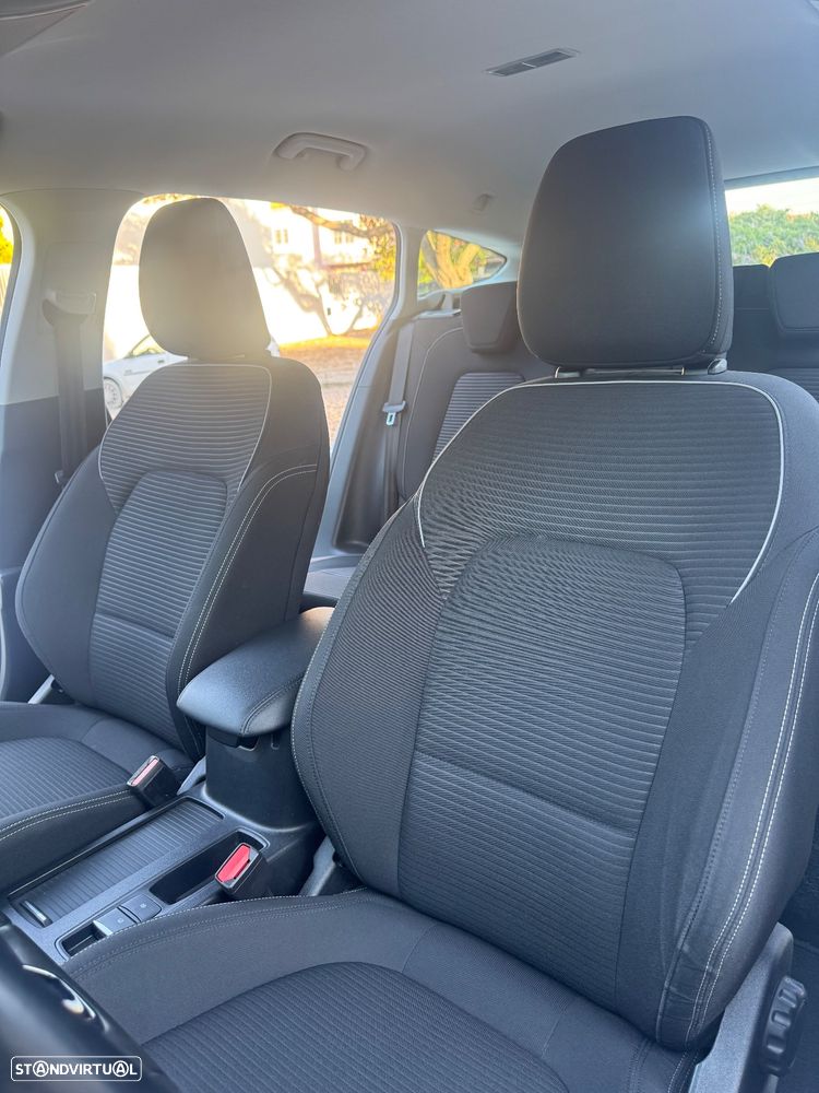 Ford Focus SW 1.5 EcoBlue S&S TITANIUM X - 12
