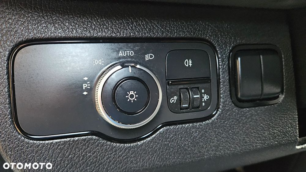 Mercedes-Benz SPRINTER 311CDI 37 - 12