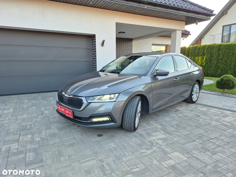 Skoda Octavia 2022 photo 2