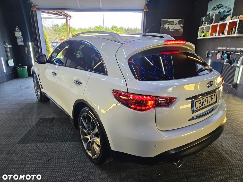 Infiniti QX70 3.0d S Premium - 17