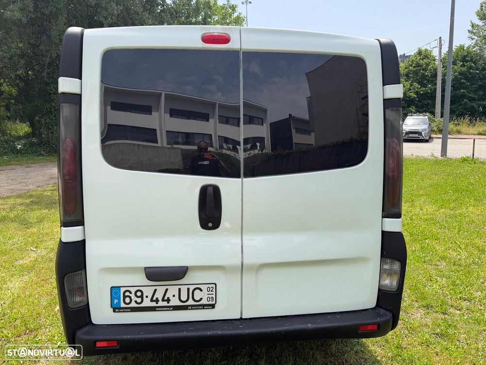 Opel Vivaro 1.9 cdti - 28