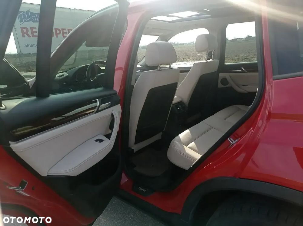 BMW X3 xDrive28i Sport-Aut - 9