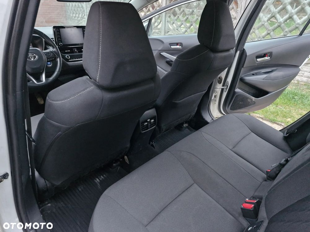 Toyota Corolla 1.8 Hybrid Comfort - 9