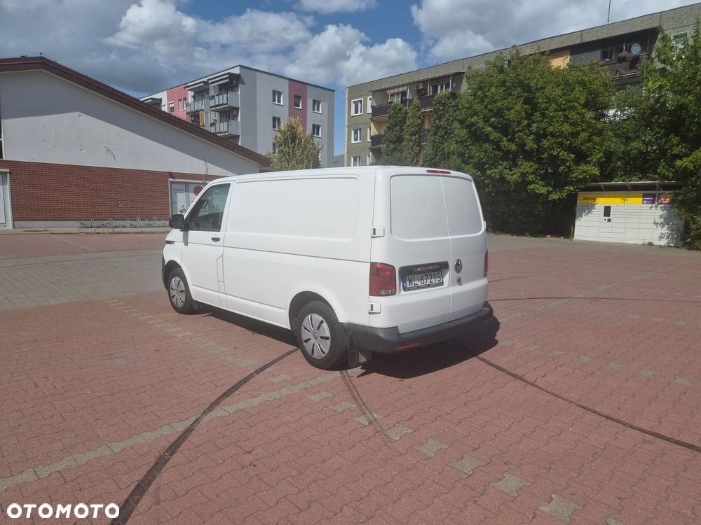 Volkswagen Transporter - 9