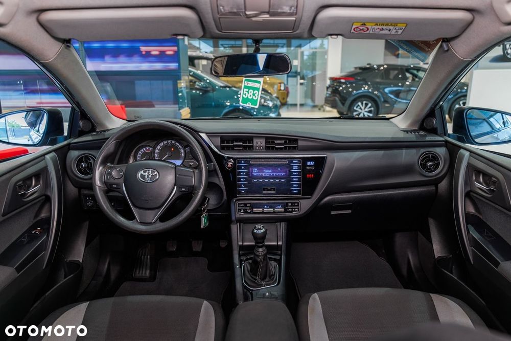 Toyota Auris - 7