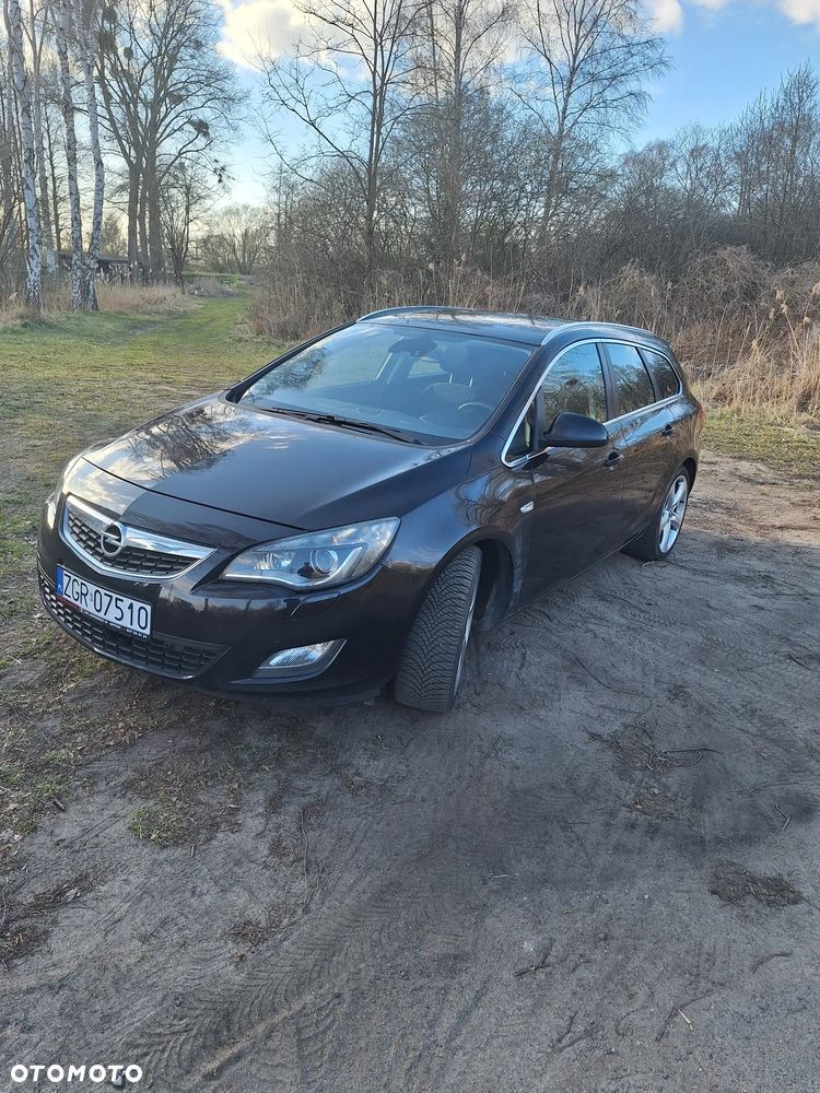 Opel Astra 1.4 T Sport - 1