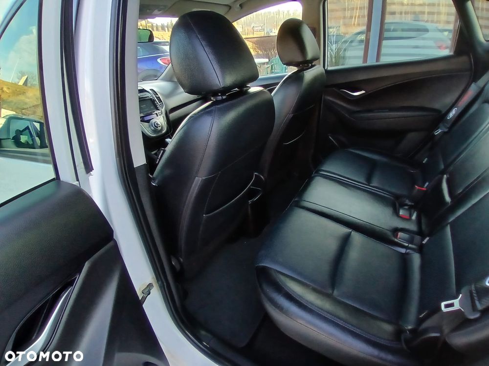 Hyundai ix20 1.6 Automatik Fifa World Cup Edition - 13