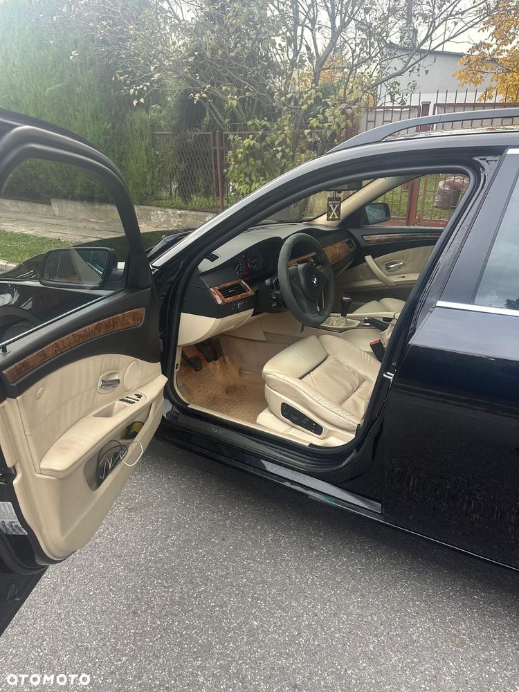 BMW Seria 5 530d xDrive Edition Sport - 8