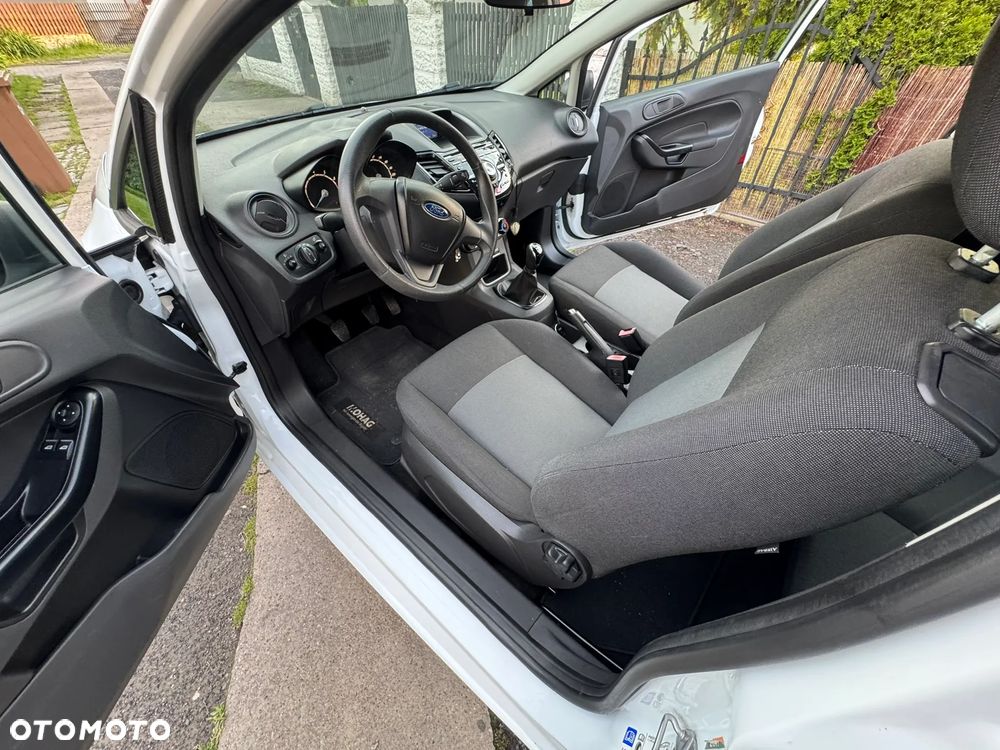 Ford Fiesta 1.25 Ambiente - 10