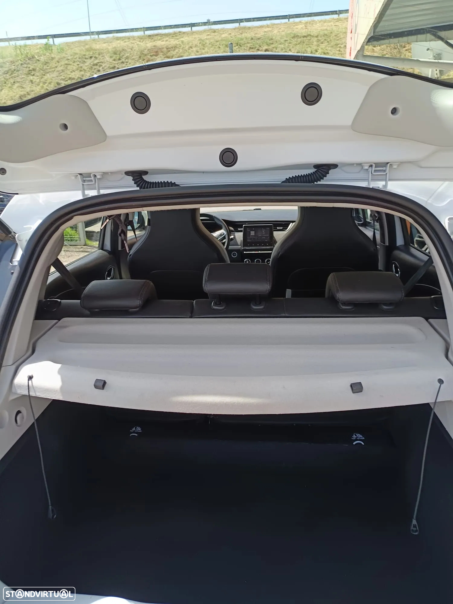 Renault Zoe (c/ Bateria) Limited 50 - 18