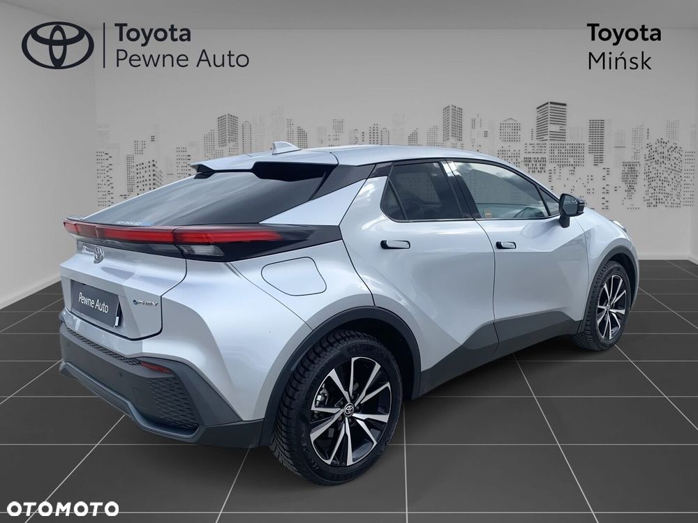 Toyota C-HR - 6