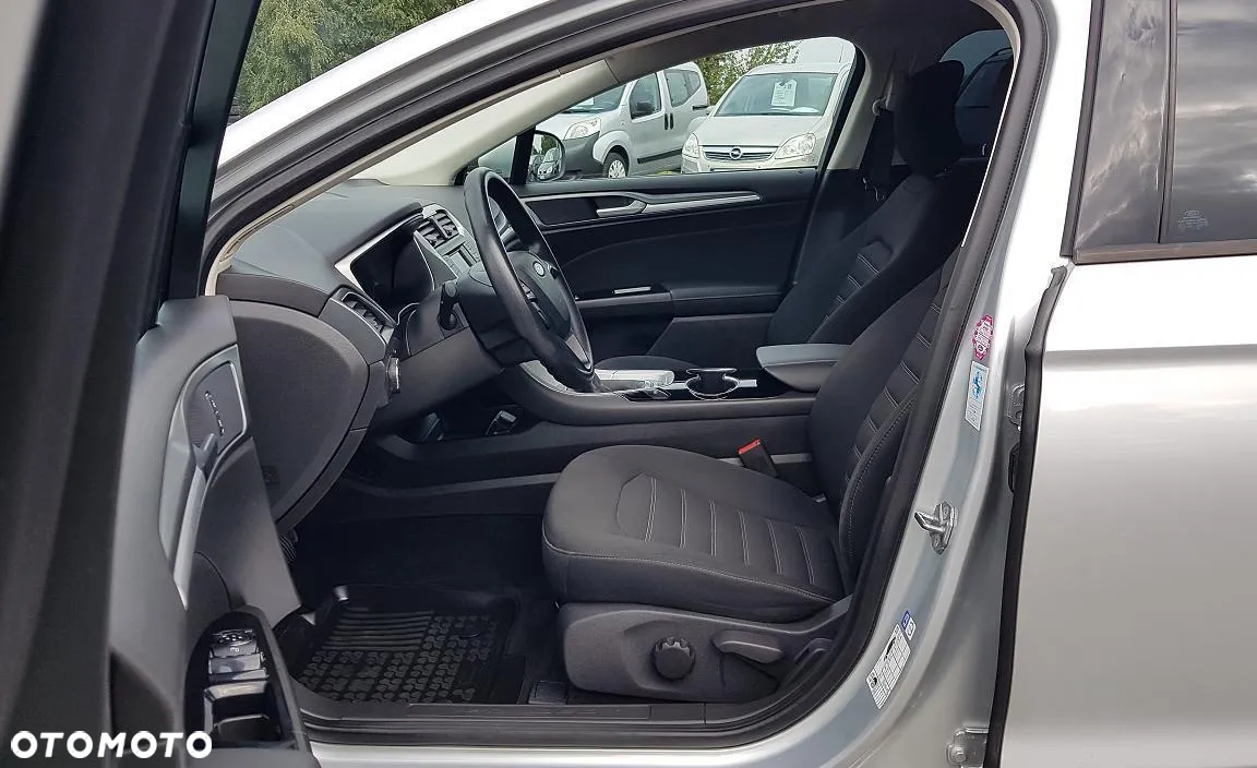 Ford Mondeo 1.6 TDCi ECOnetic Trend - 23