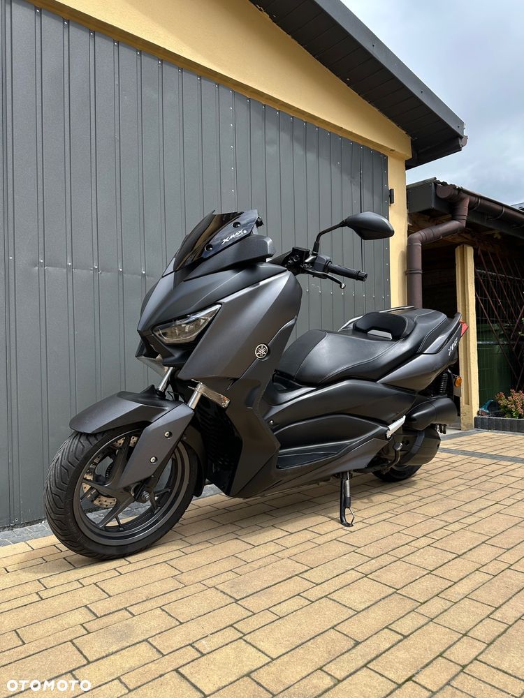 Yamaha X-max - 4