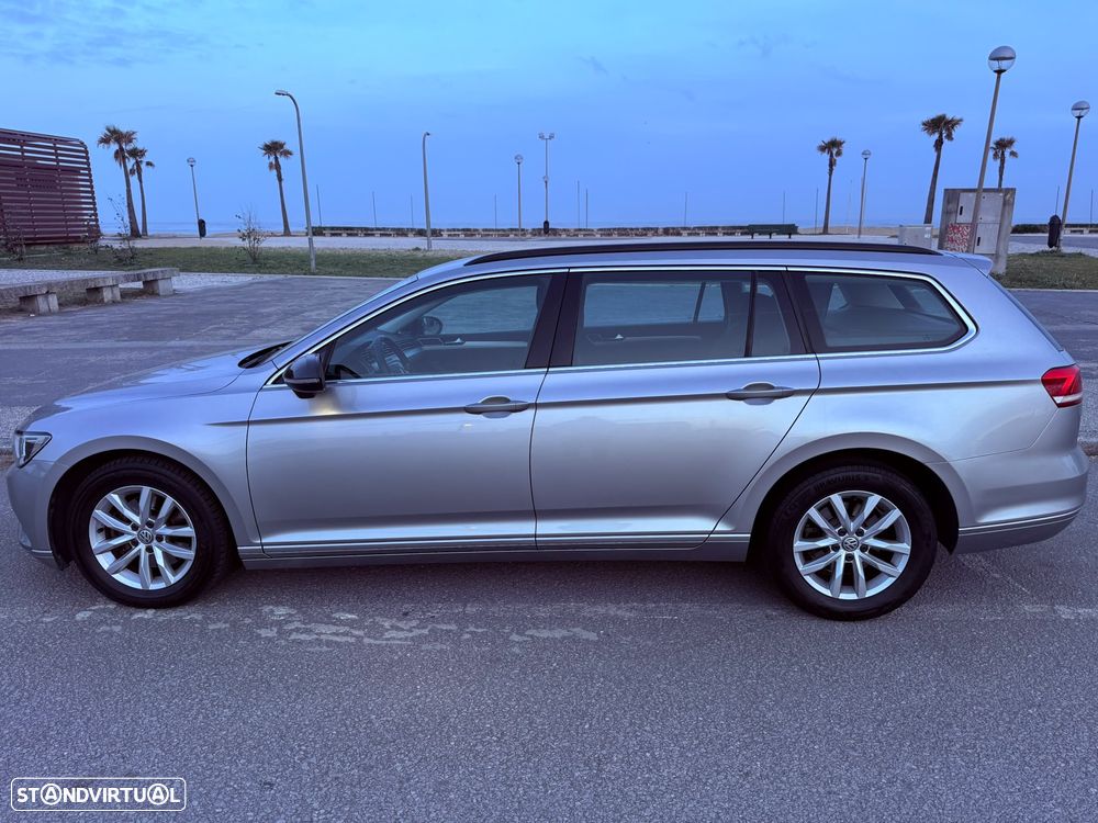 VW Passat - 2