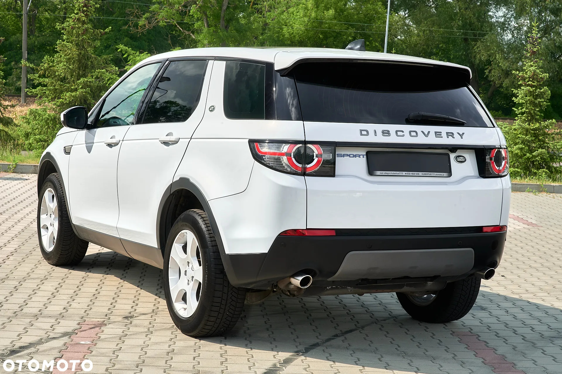 Land Rover Discovery Sport 2.0 eD4 HSE Luxury - 15