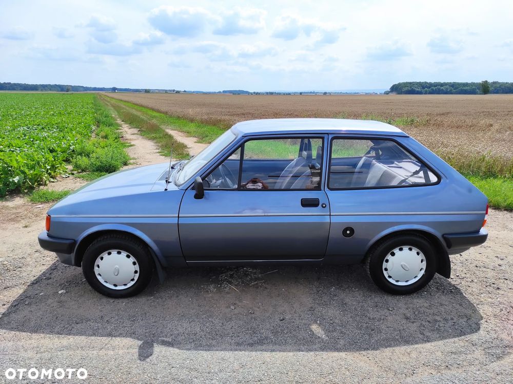Ford Fiesta 1.1 C - 2