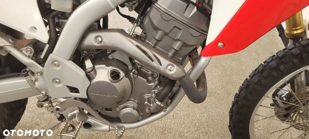 Honda CRF - 26
