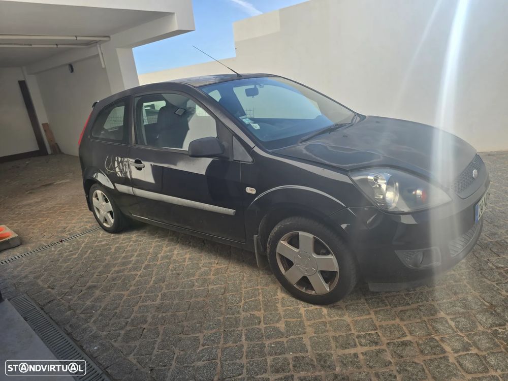 Ford Fiesta 1.25 Techno - 2