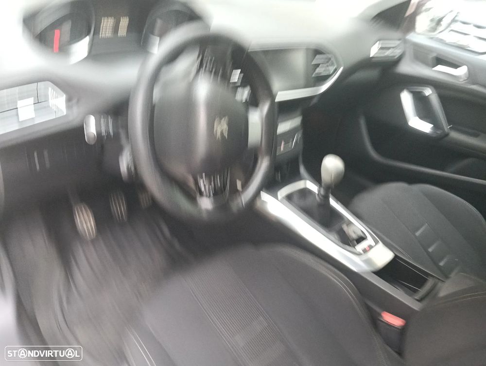 Peugeot 308 1.6 e-HDi Allure J17 - 11