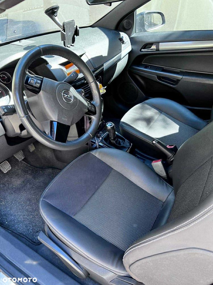 Opel Astra - 8