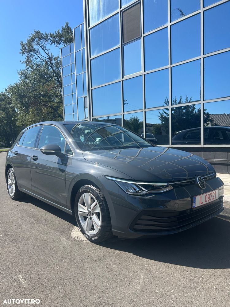 Volkswagen Golf 1.5 eTSI DSG MHEV Life - 1