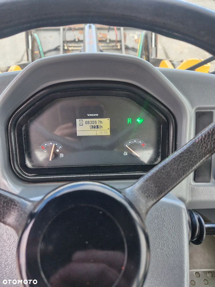 Volvo L30 - 10