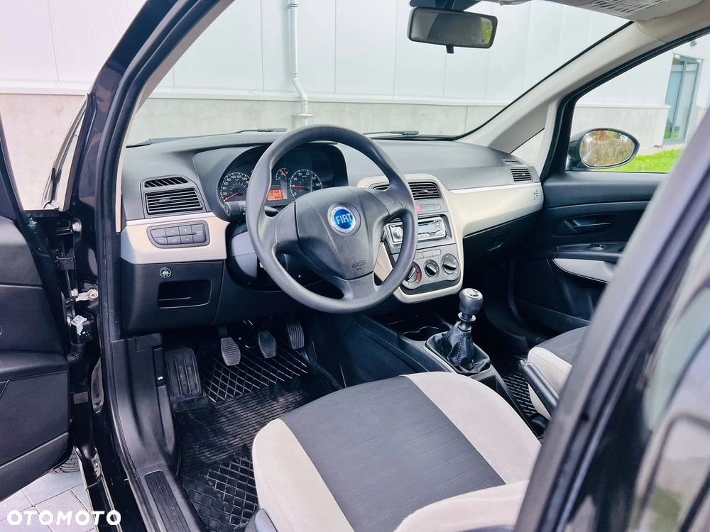 Fiat Grande Punto 1.4 8V - 14